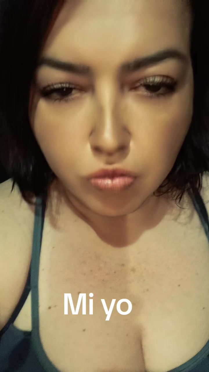 @lingerysexychic2