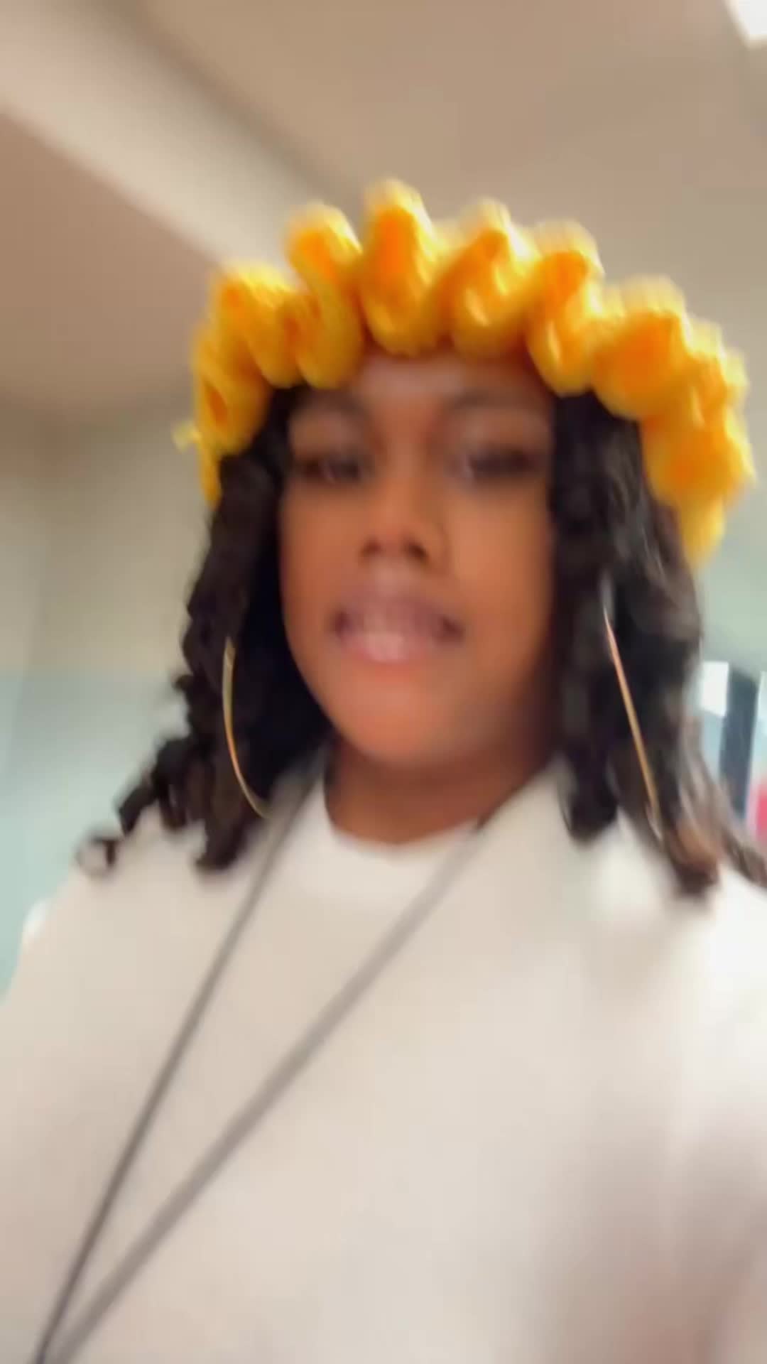 @The_Real_Lo