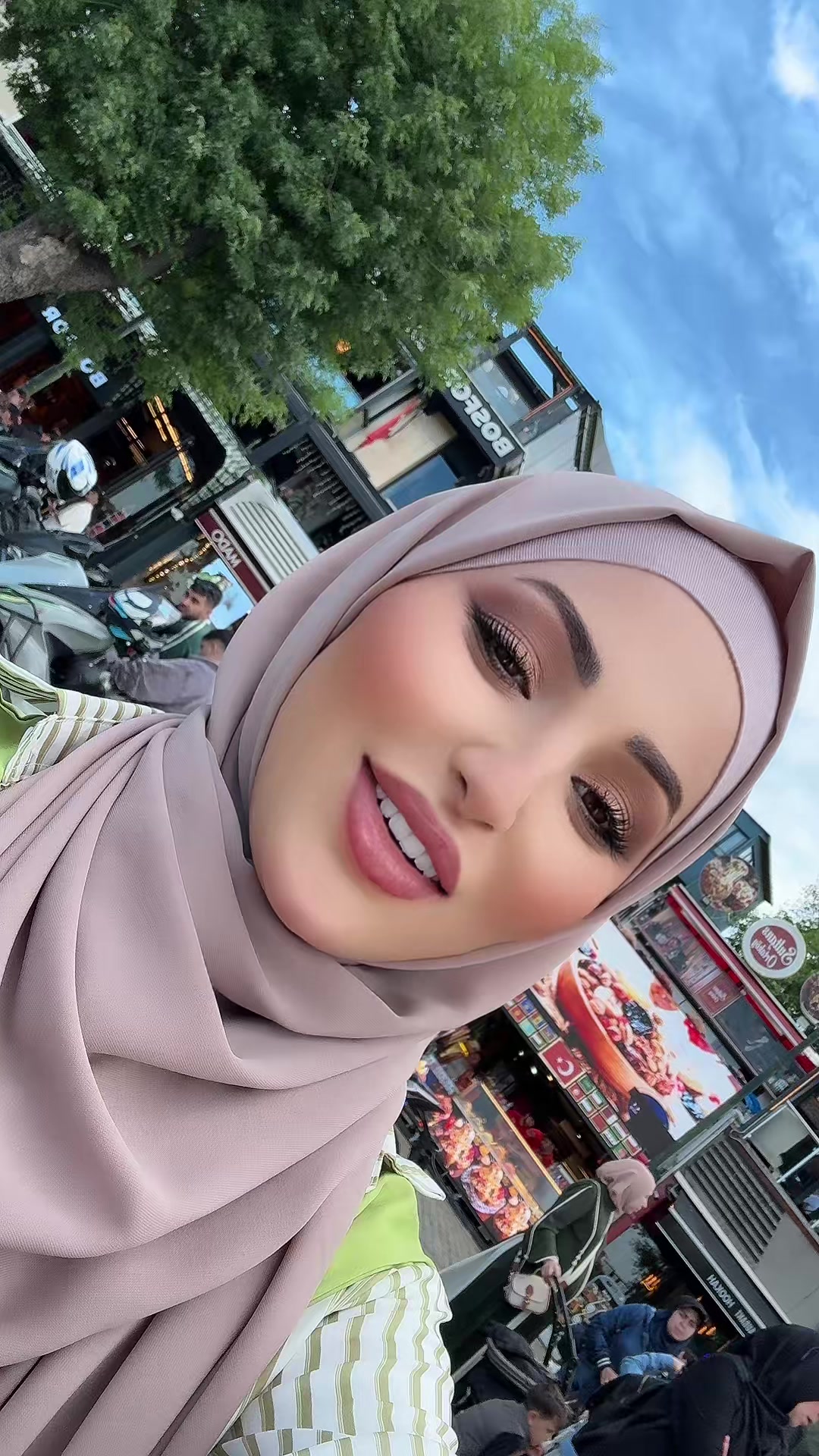 @Houda_Kogak_Ali