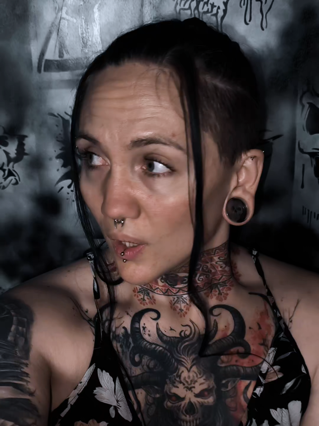 @Ninel_Metalgirl