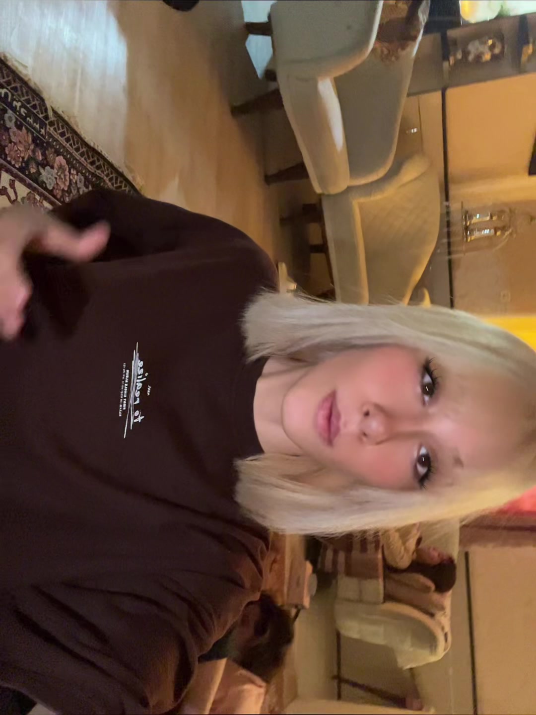 @Me1riwm