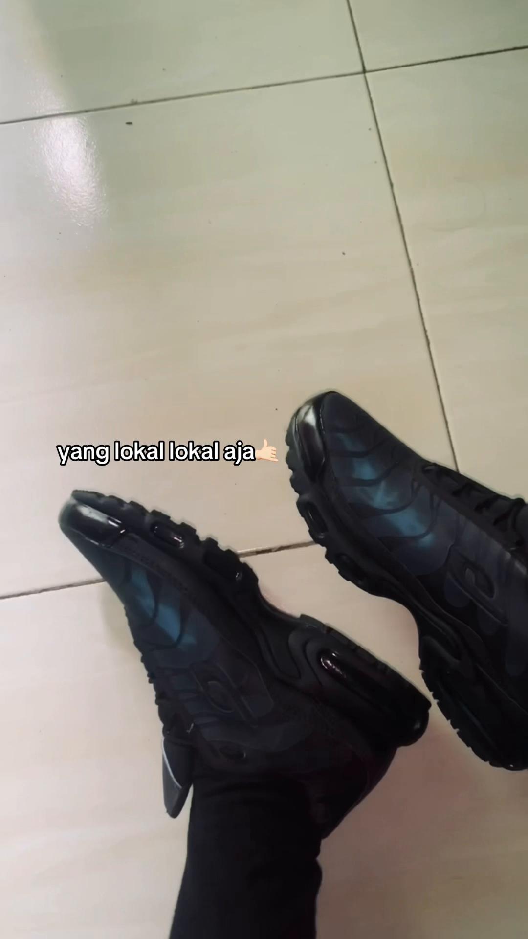 @s