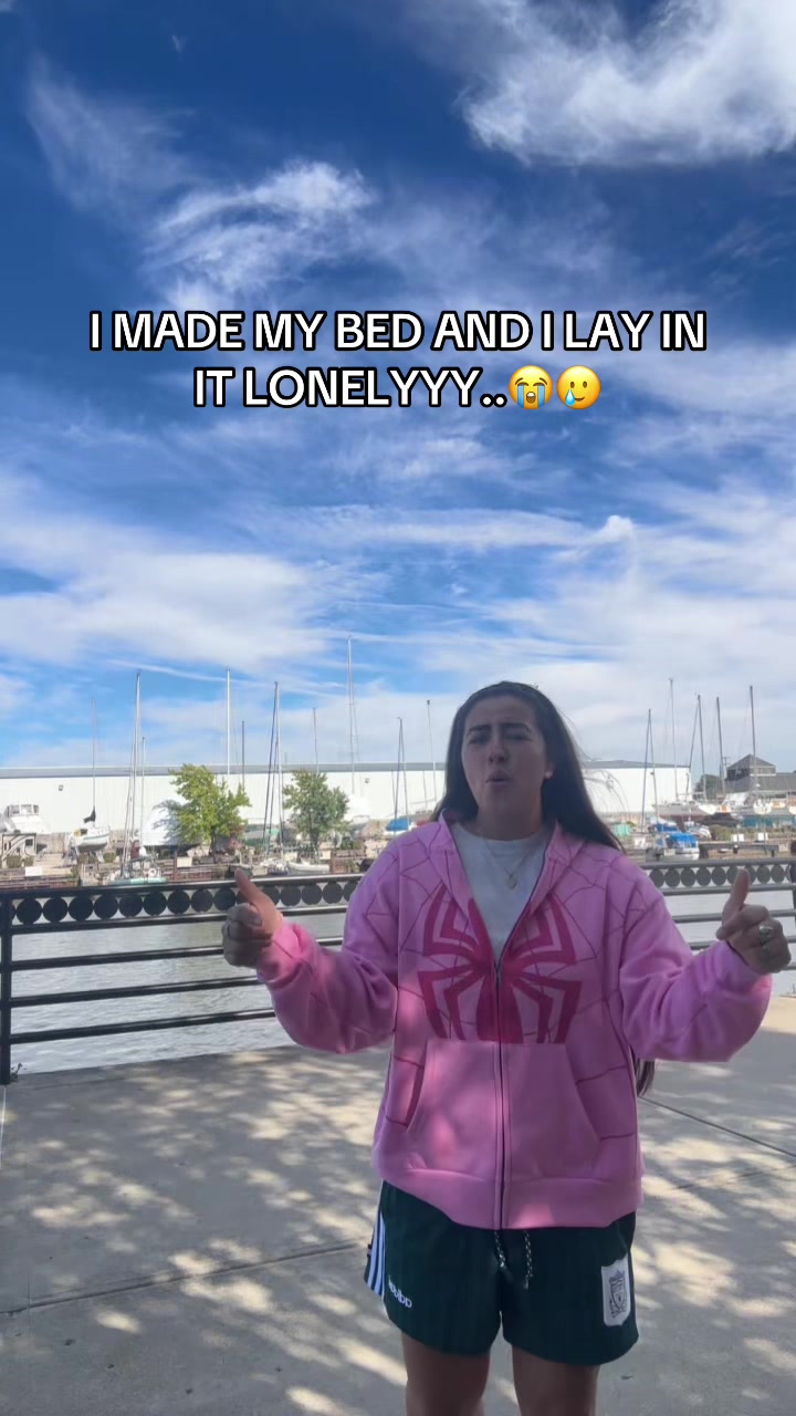 @Angelina™️