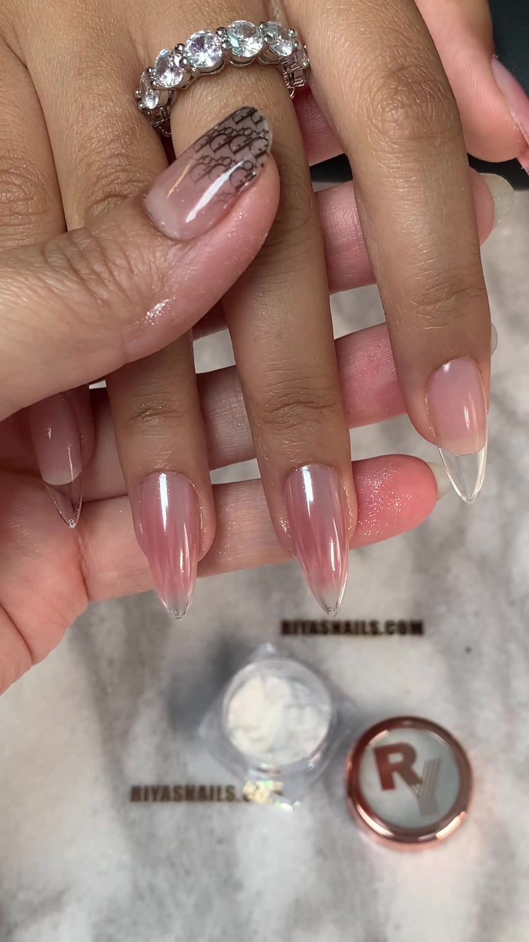 @Riya's Nails