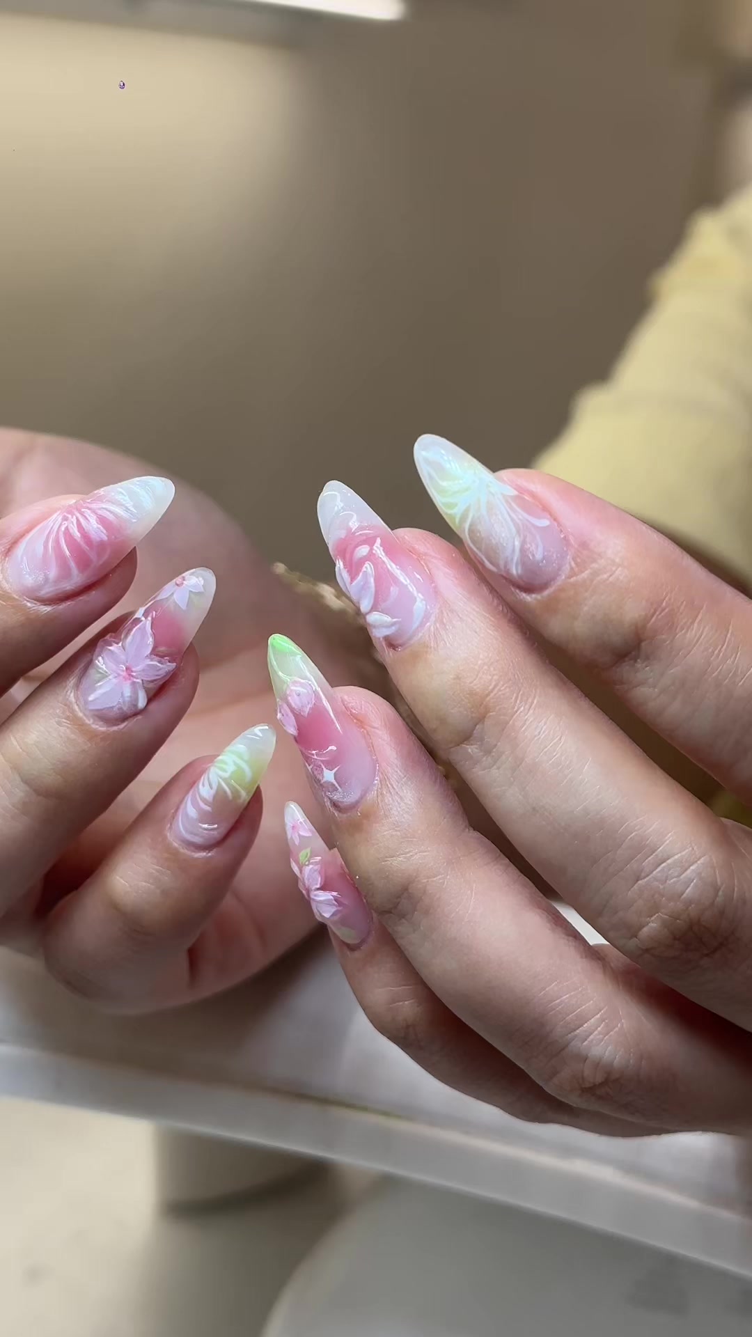 @Aloha Nail Thảo Điền
