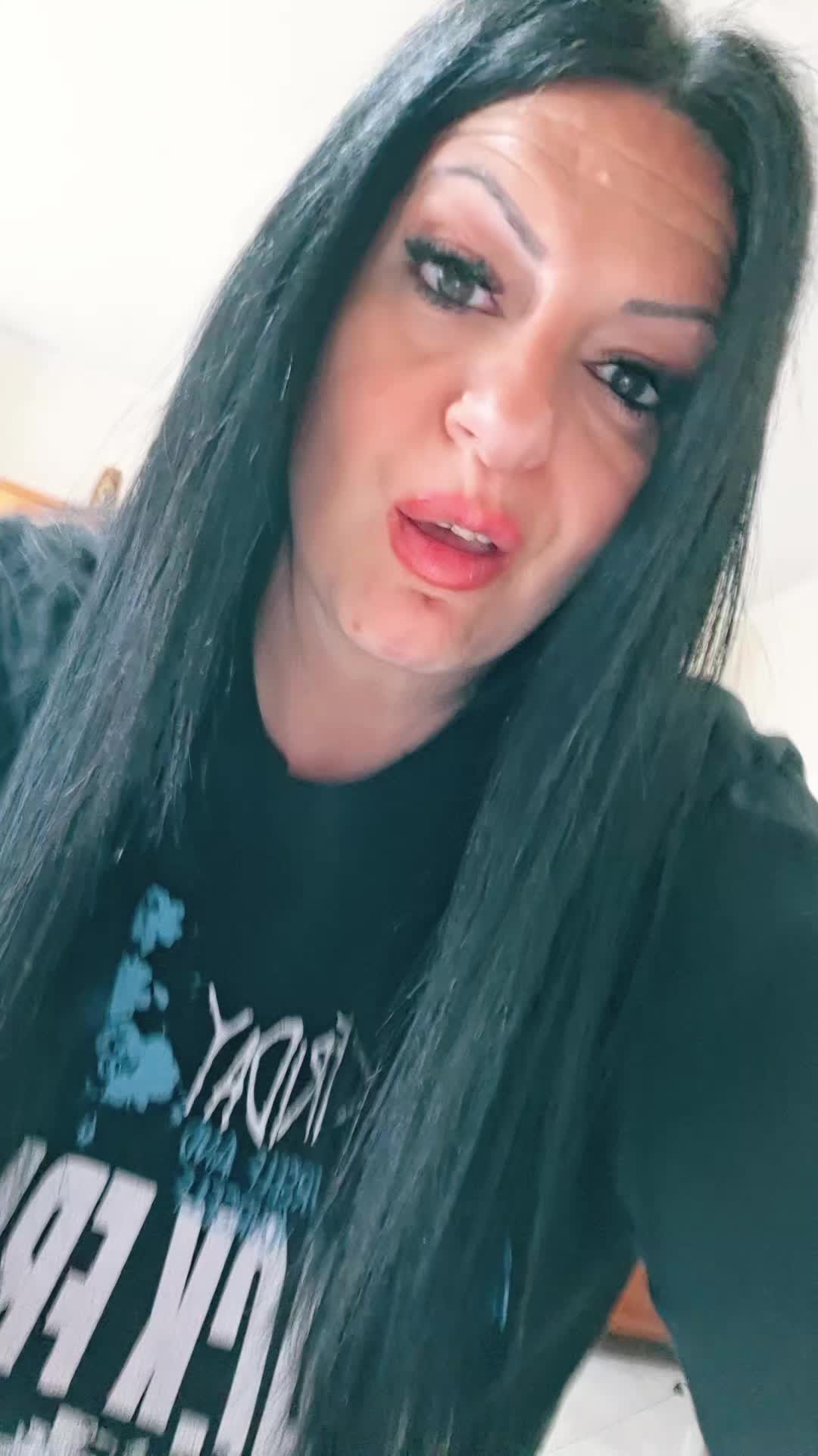 @👑Monica.85👑