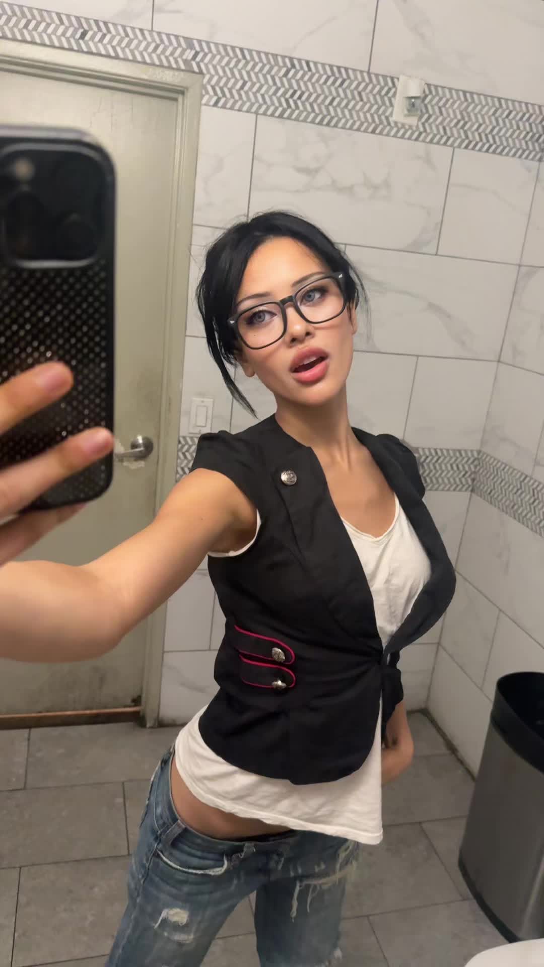 @leonanaomiiii