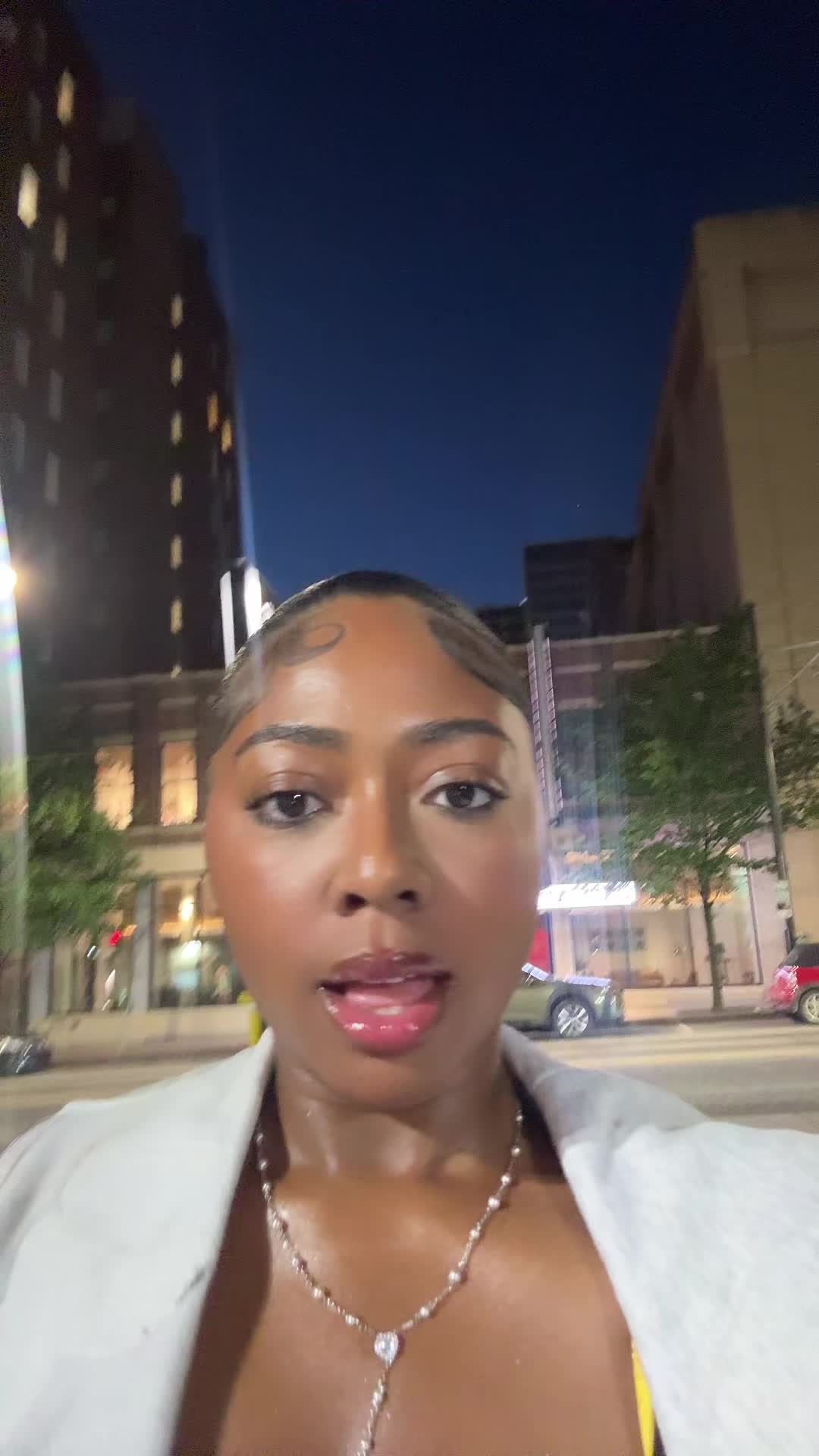 @Meekianaaa