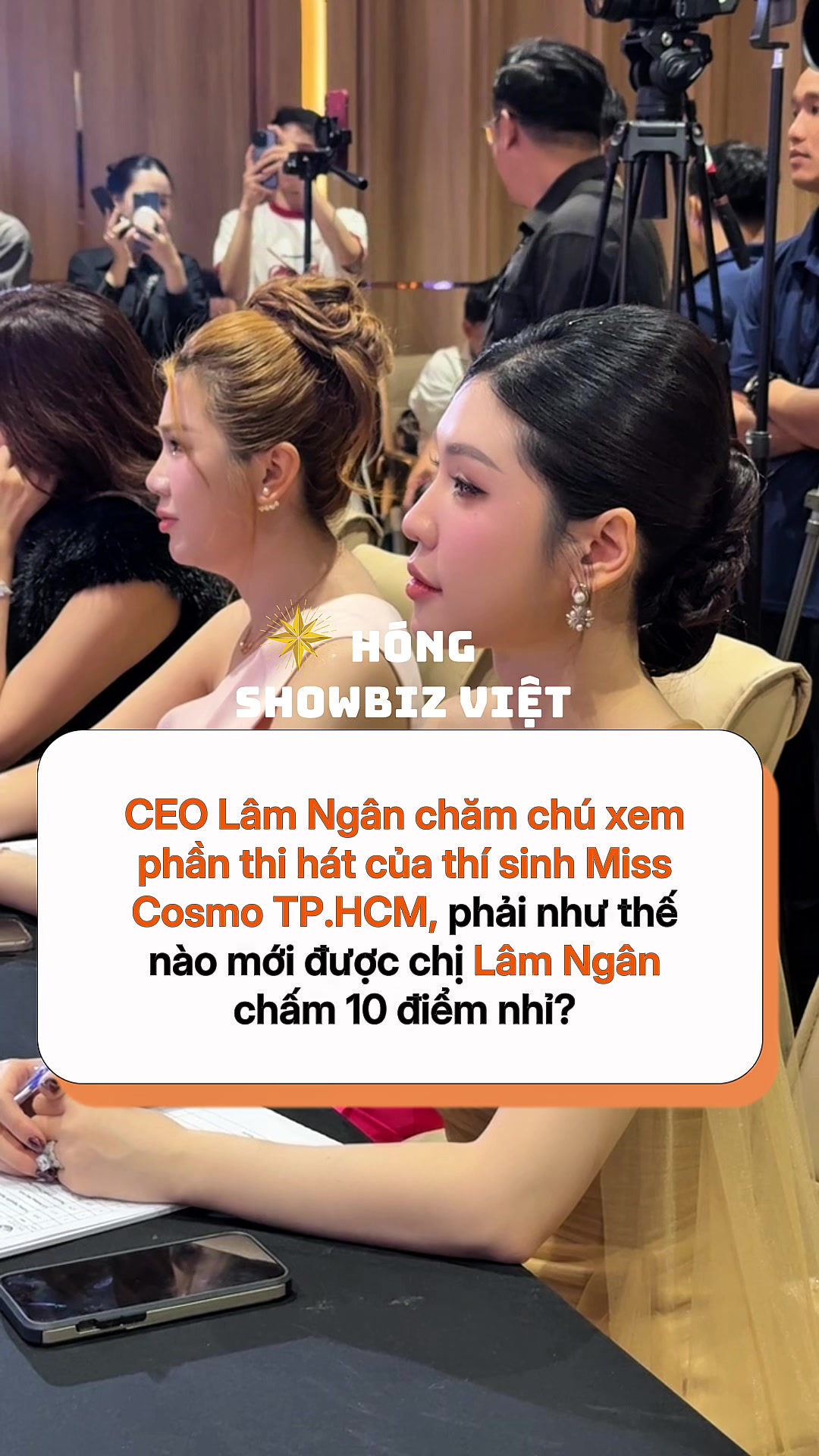 @H&oacute;ng Showbiz Việt