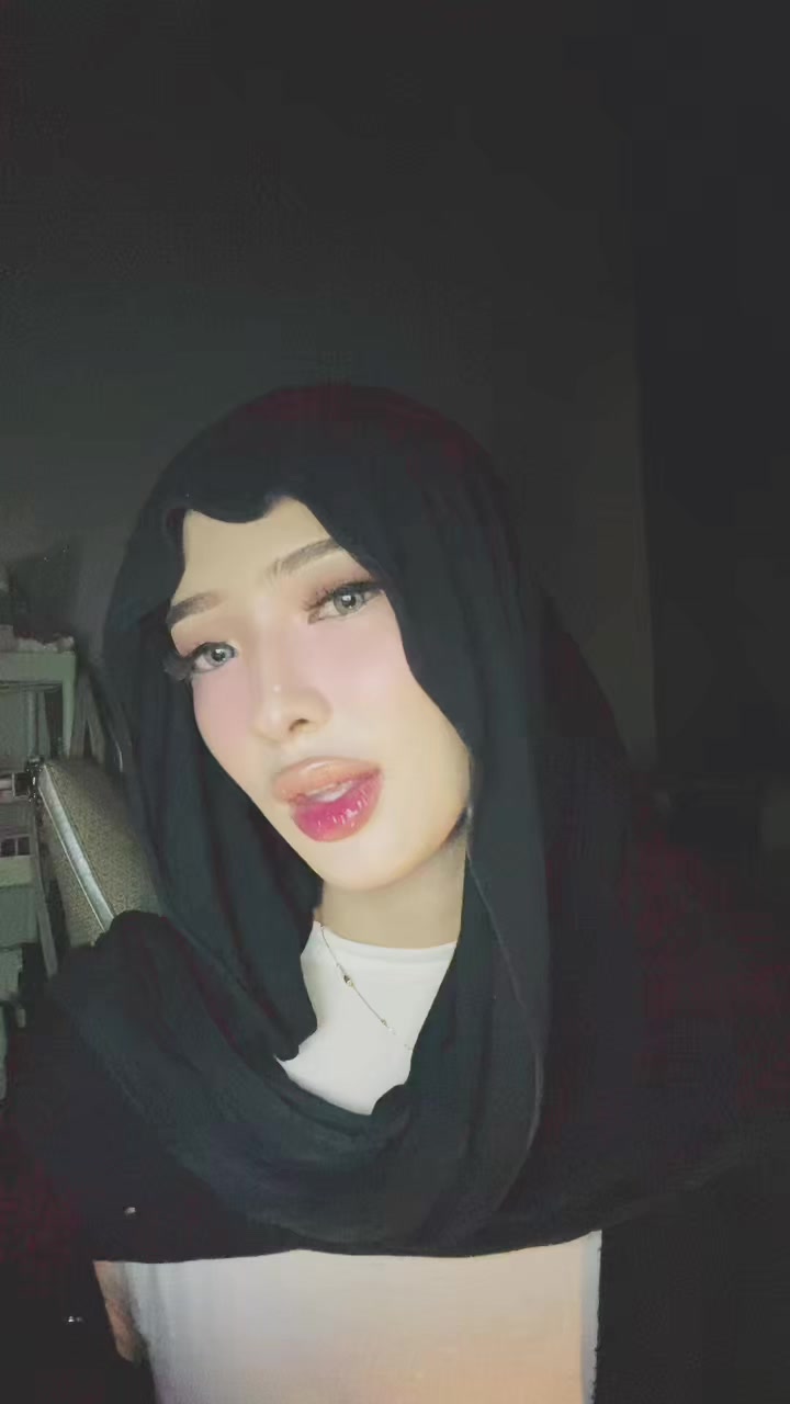 @نبيلة