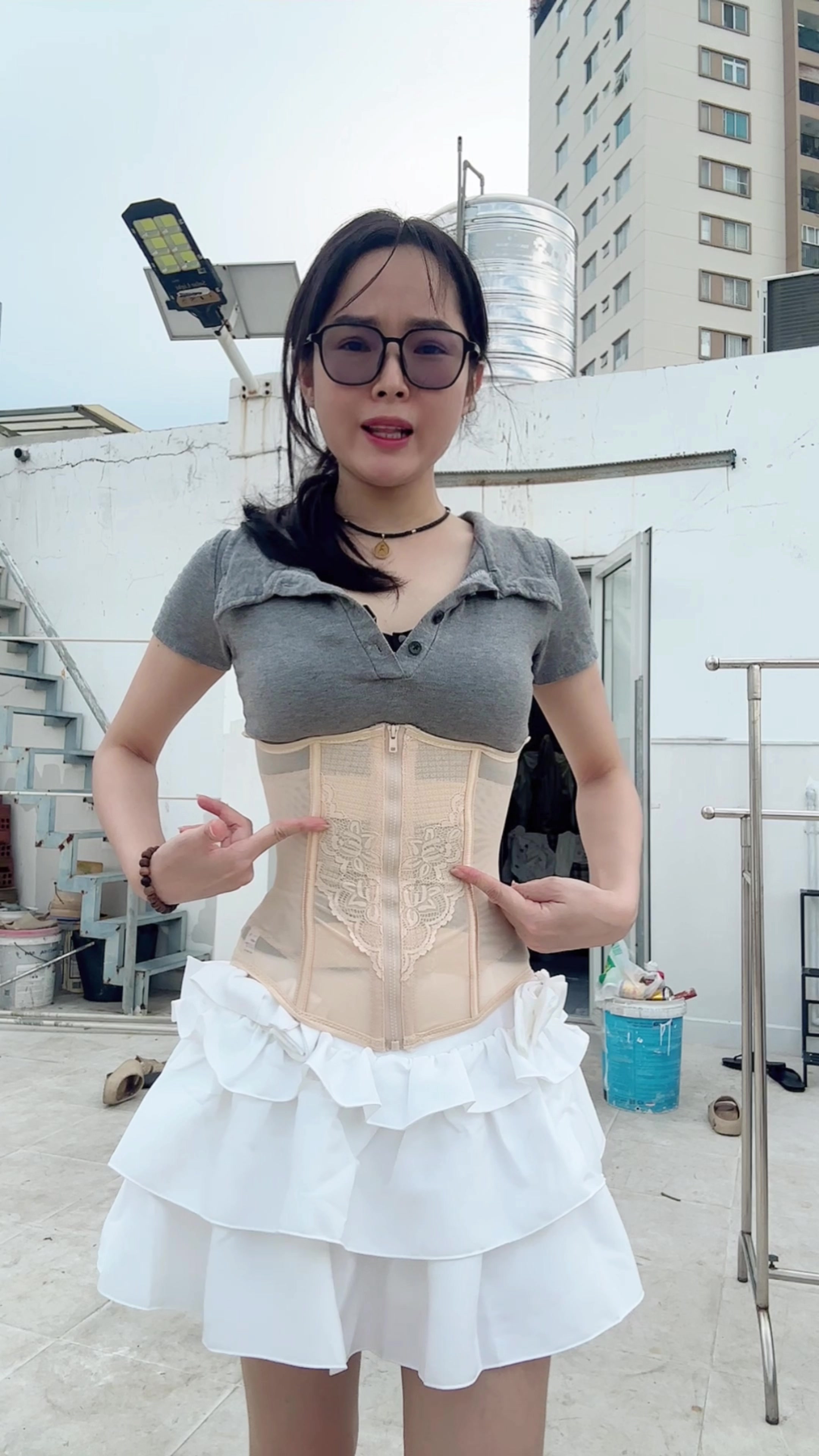 @H&ecirc;u n&egrave;