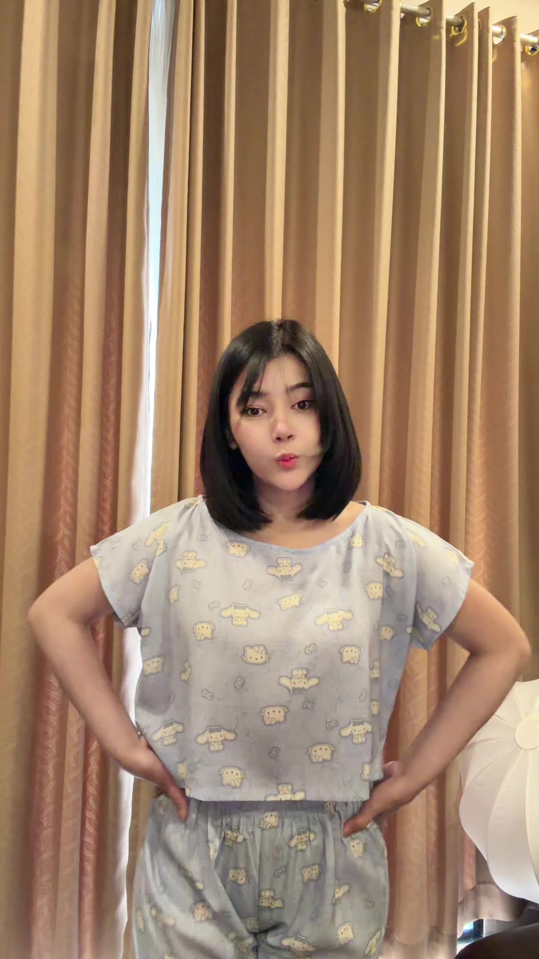 @Cahyaniryn
