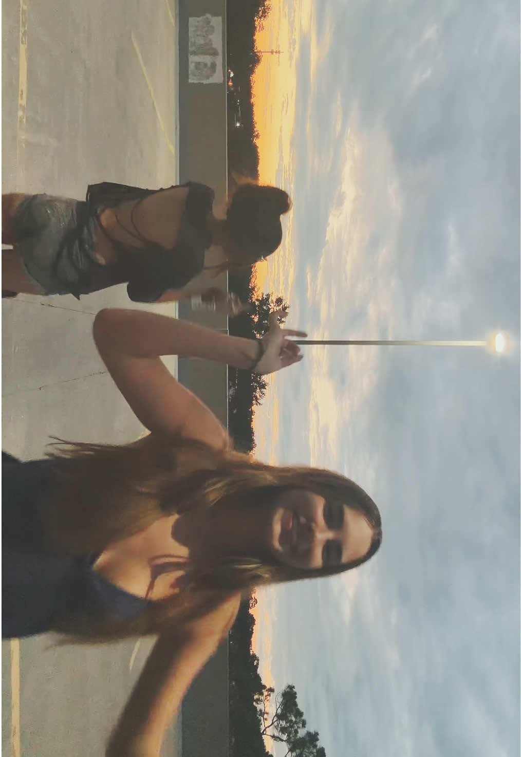 @fluttershysbushhair