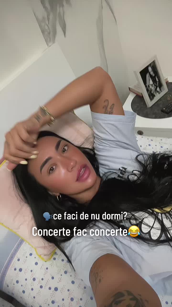 @🦋Nicoleta 🇷🇴