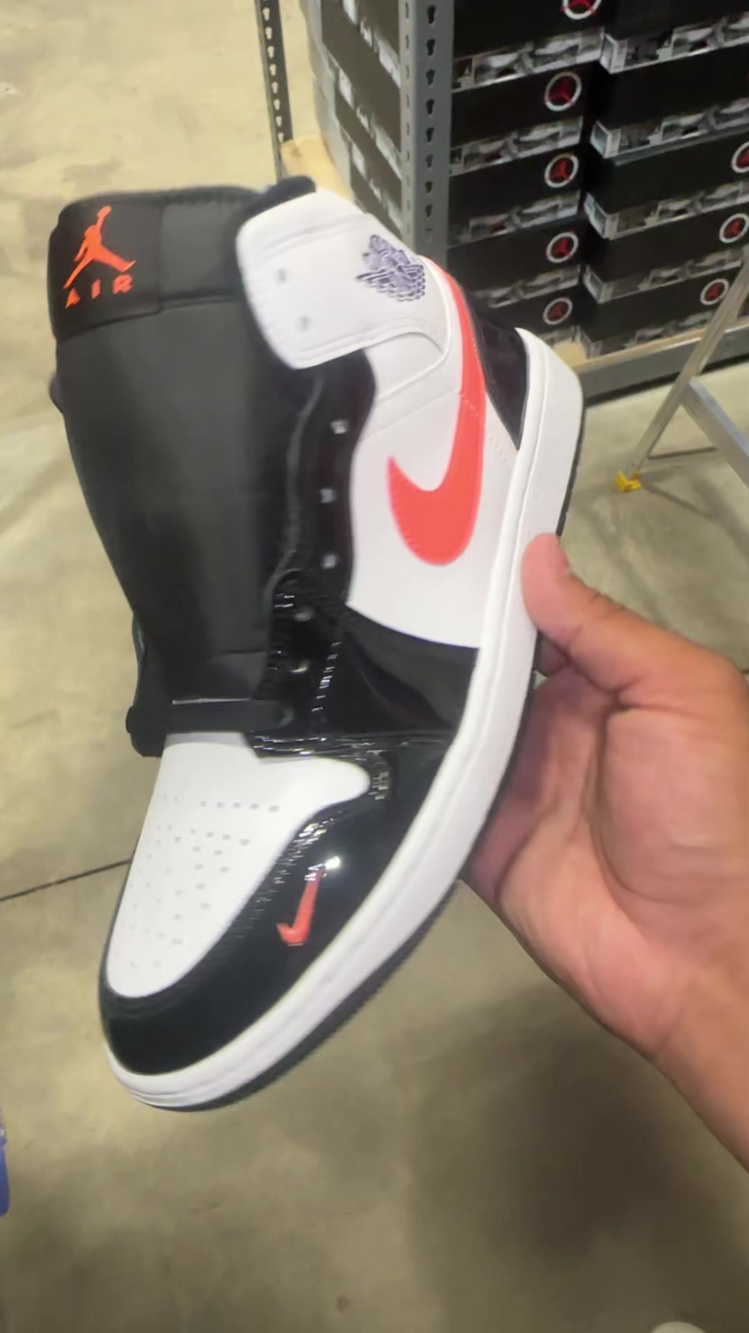 @Trending Sneakers