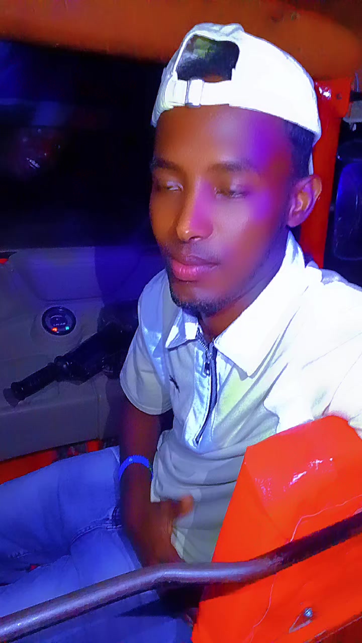 @Aarka maguurto