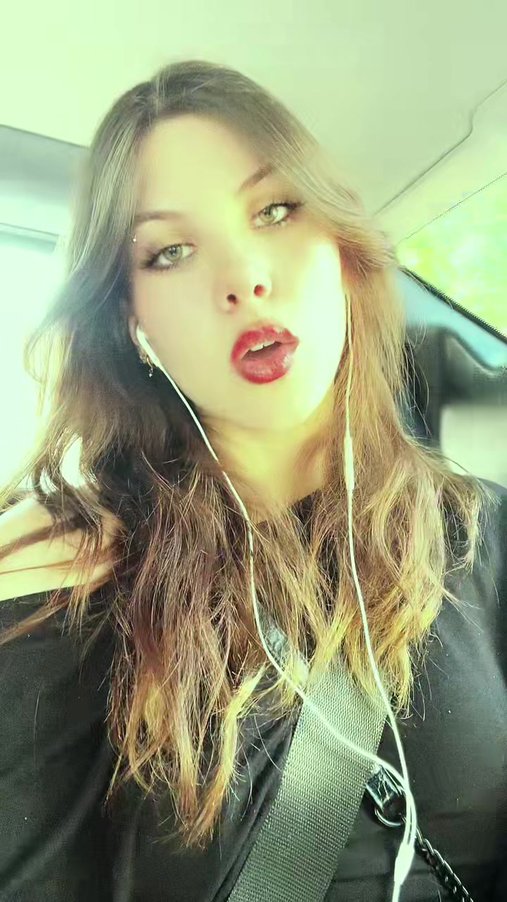 @Rh&eacute;a&rsquo;