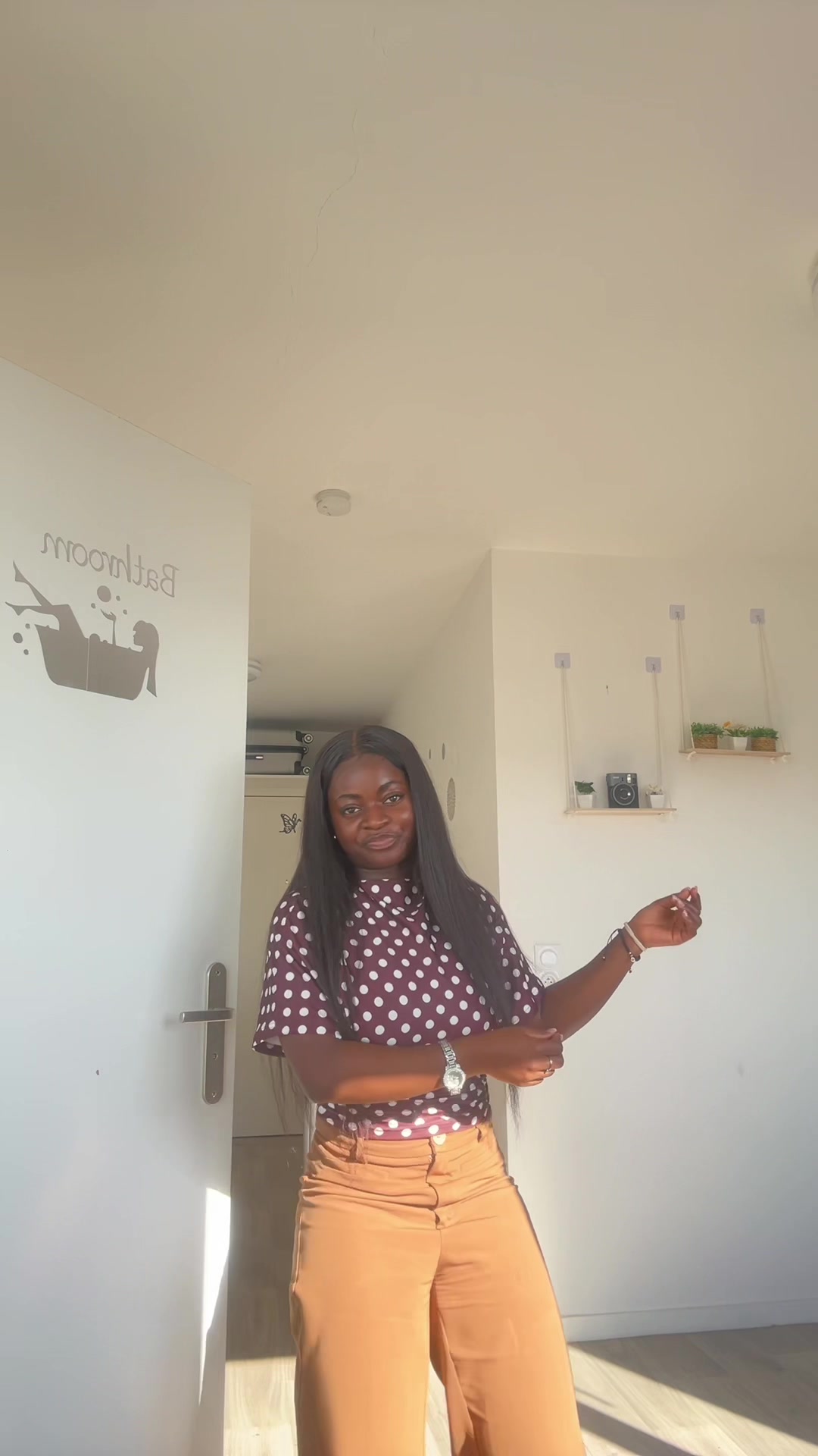 @C Sarah🇨🇲⟭⟬