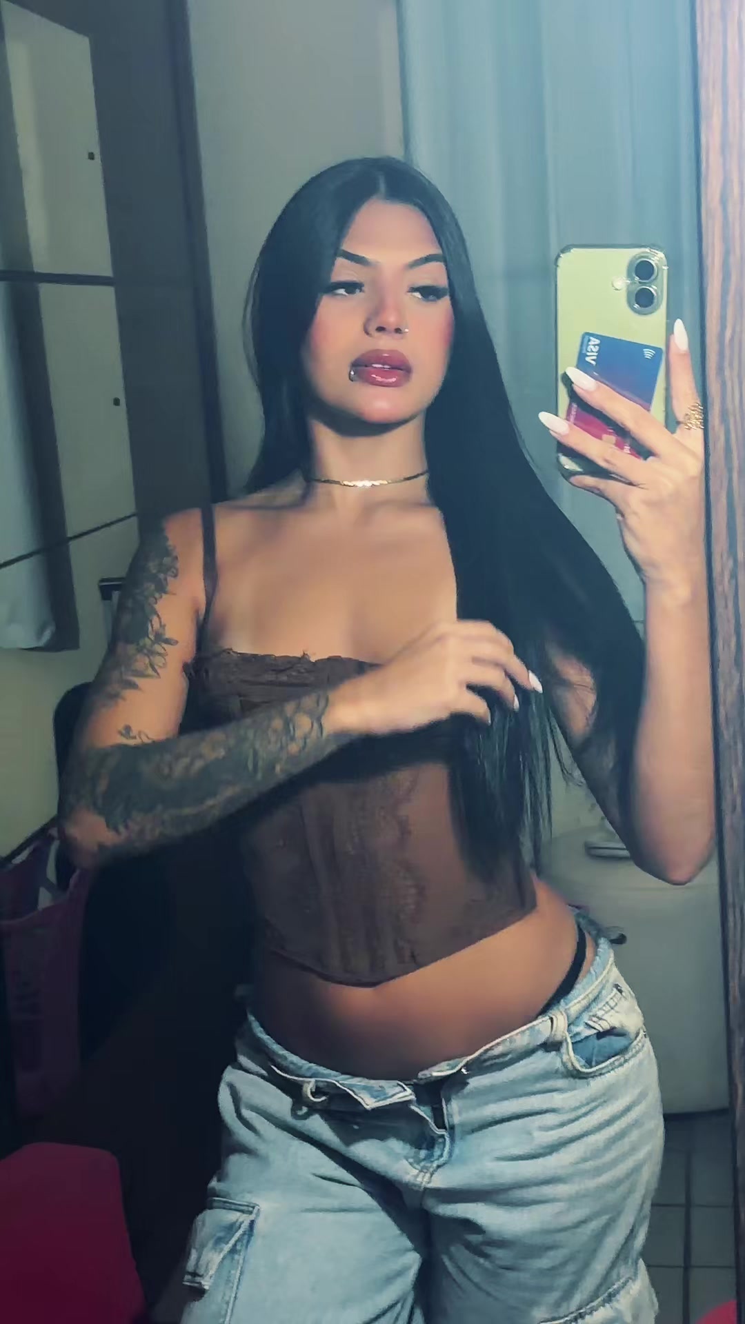 @Lilylemoos