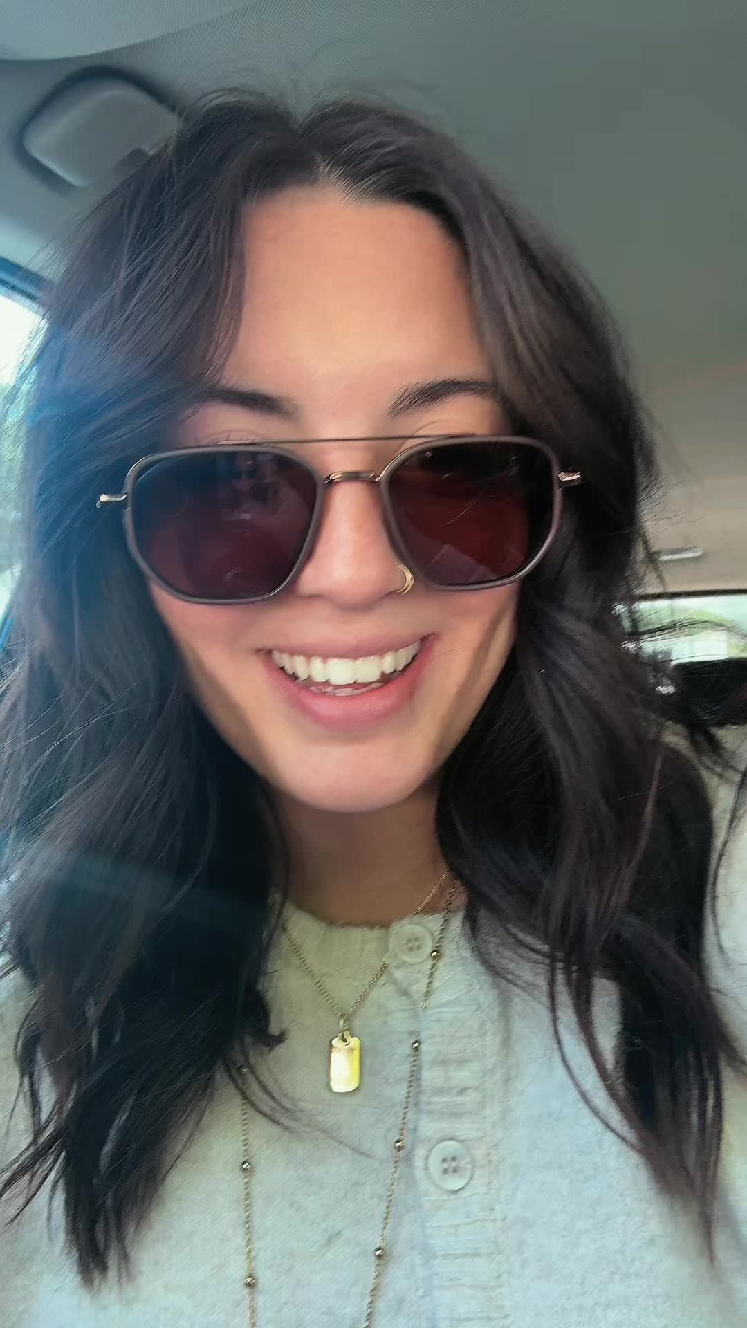 @alyboggess