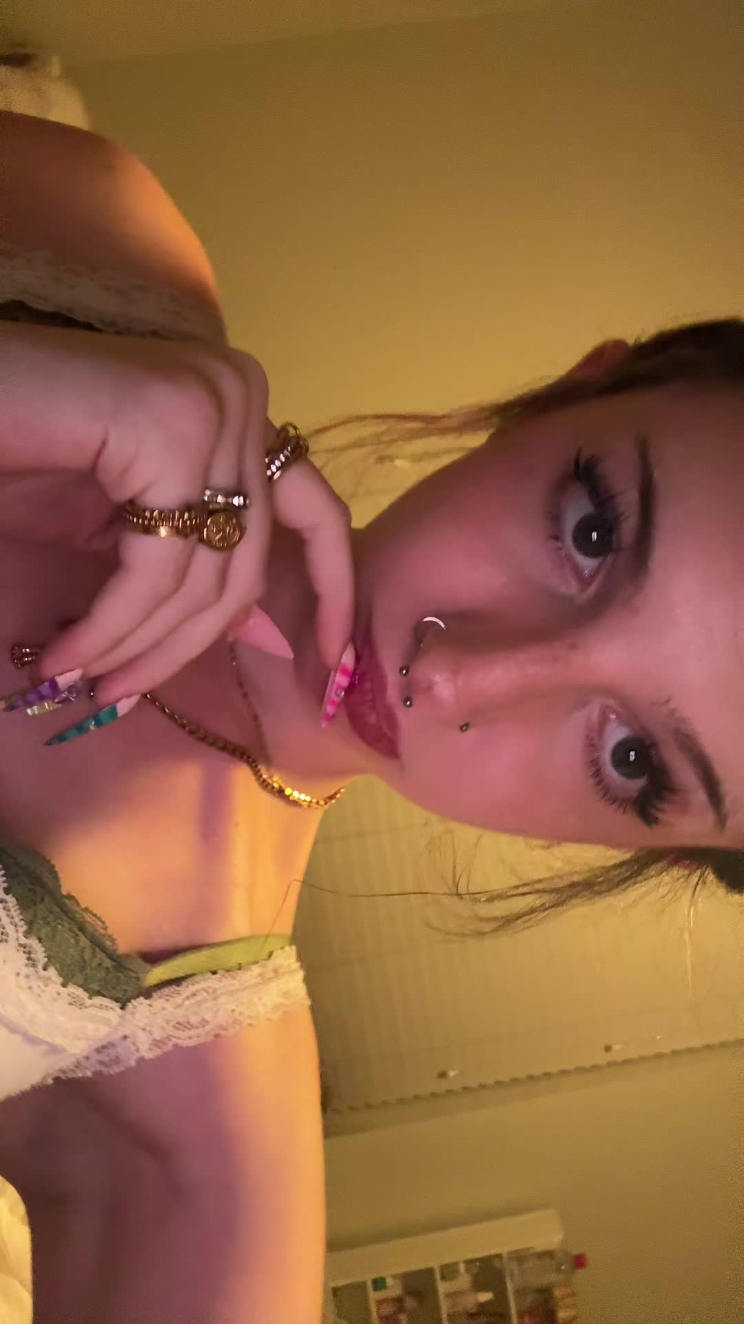 @jade