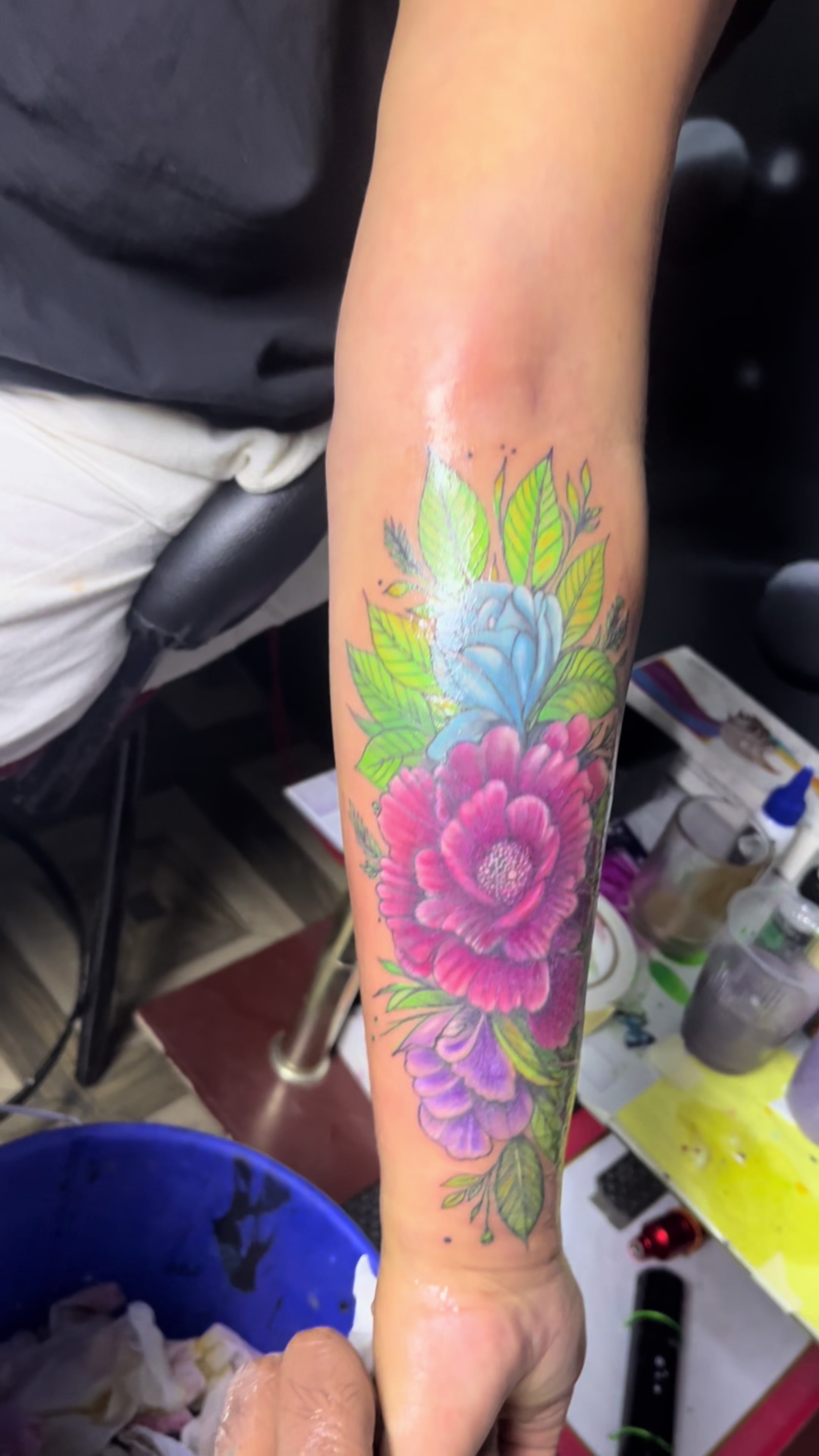 @alien_tattoo_world2