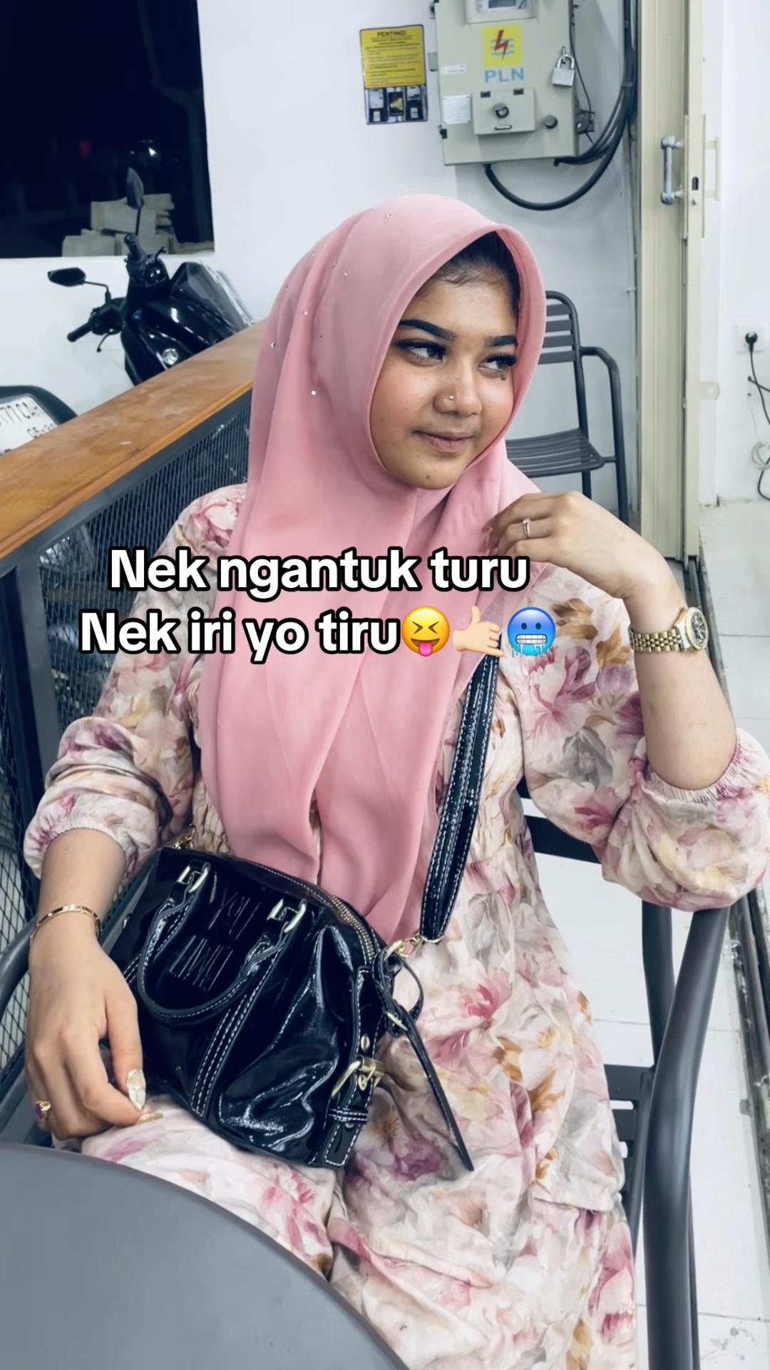 @HYPOPHRENIA