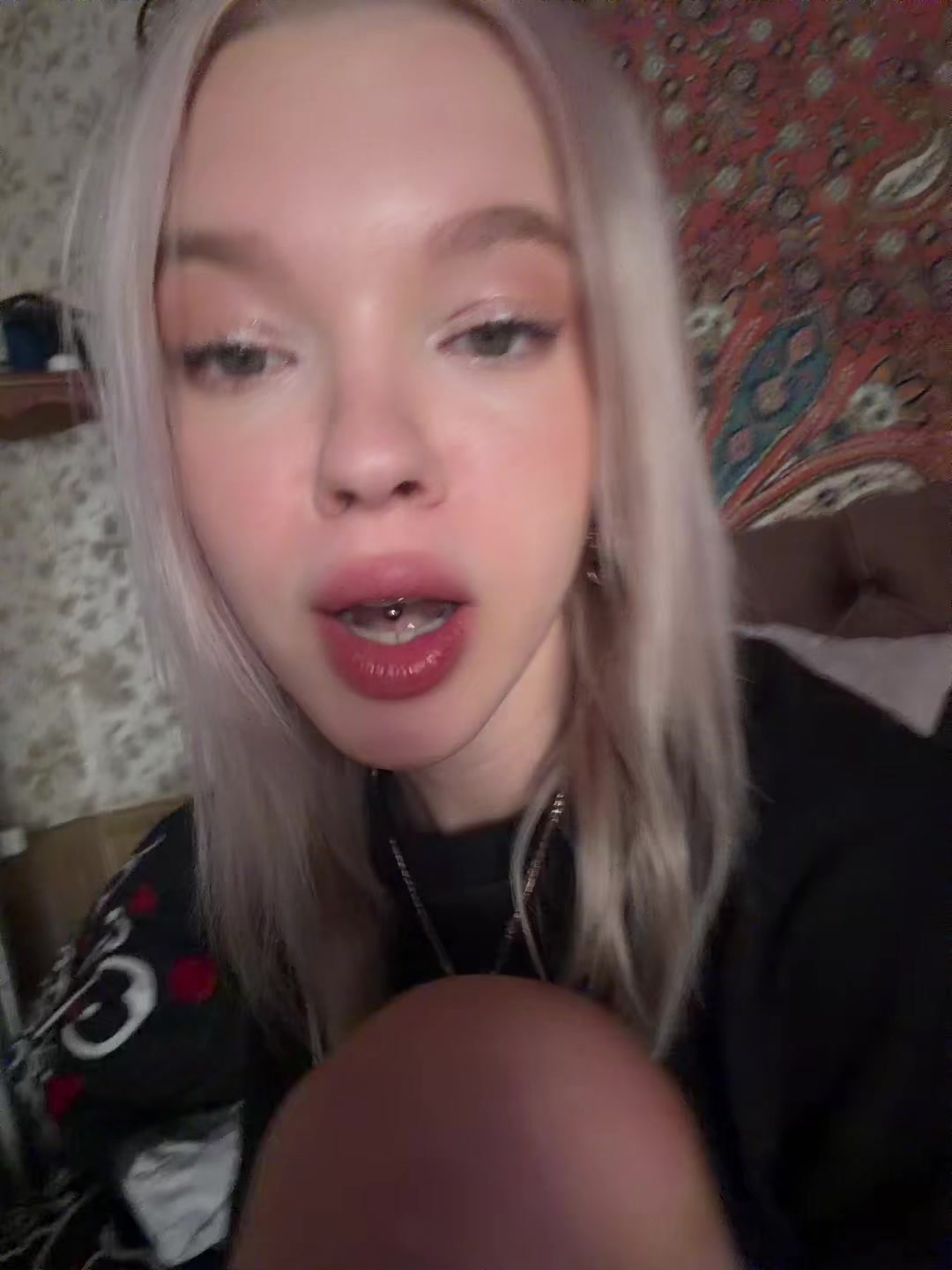 @K