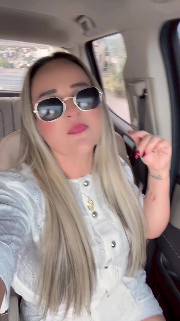 @Claudia Carrillo