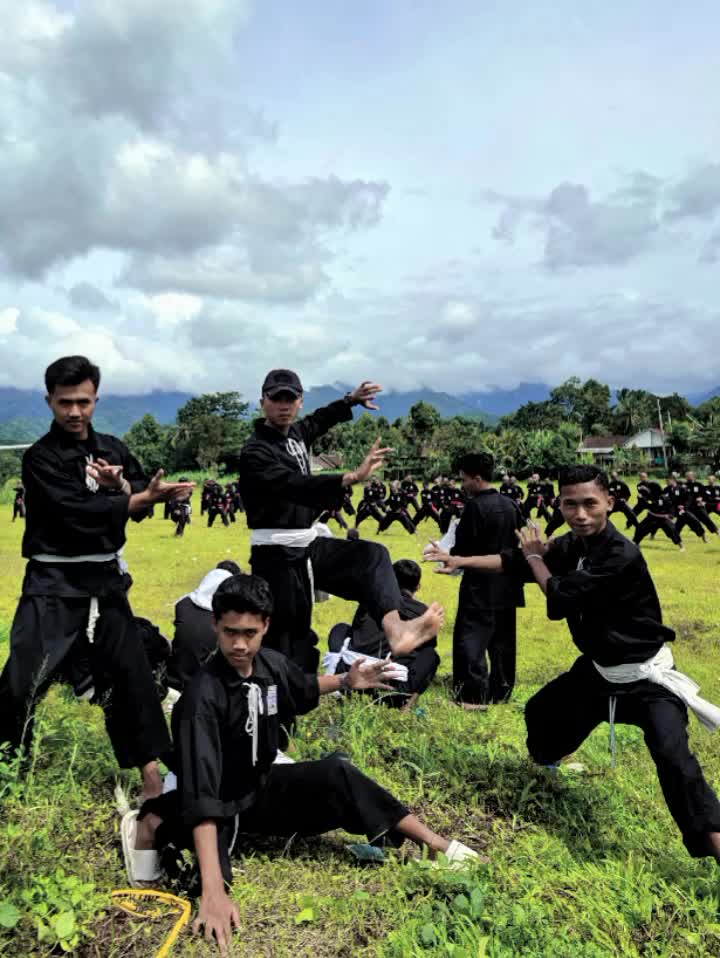 @-"L@tif-fighter"-*