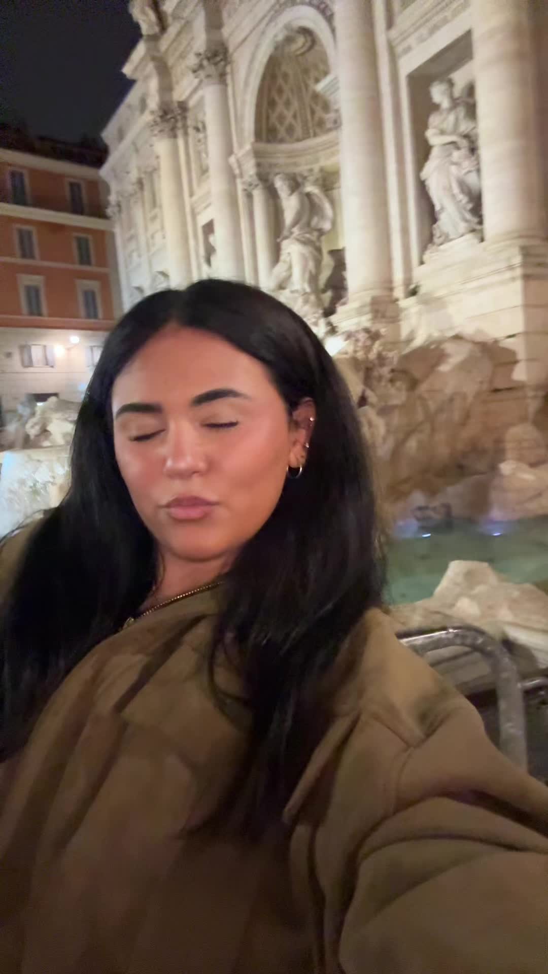 @Sophia