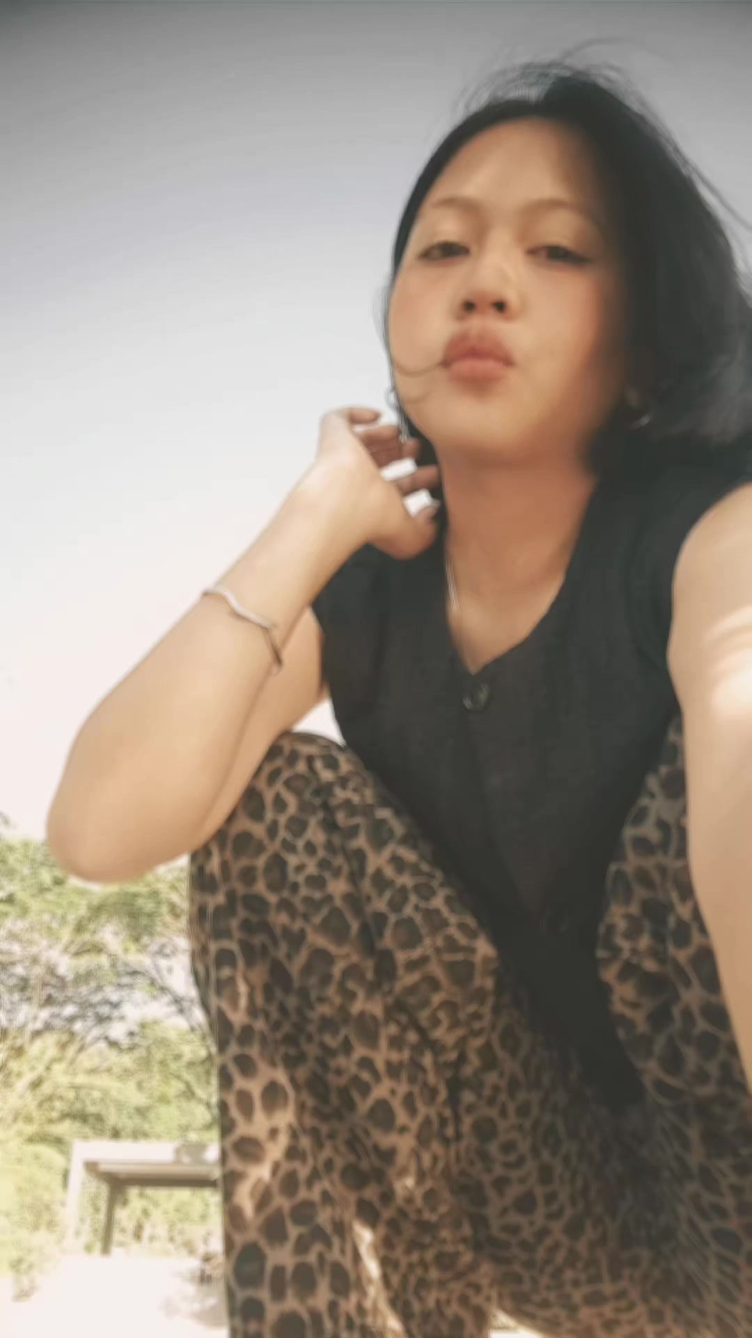 @𝐜𝐞𝐥𝐢𝐧𝐞.