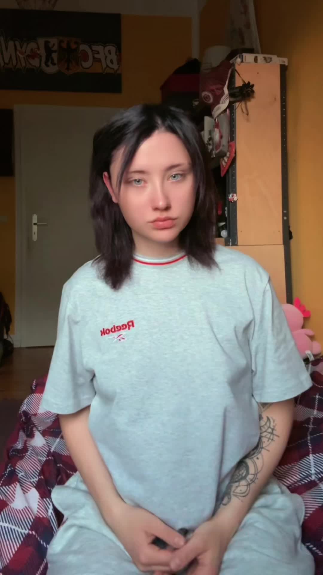 @r2cute2🦅🇩🇪