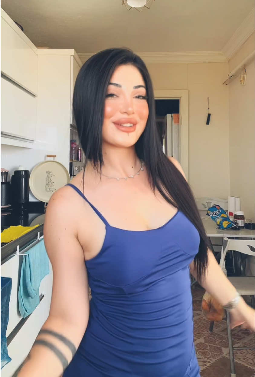 @Gözde Karataştan