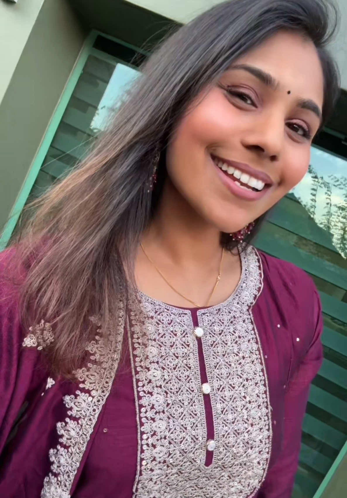 @DeshaDiaries