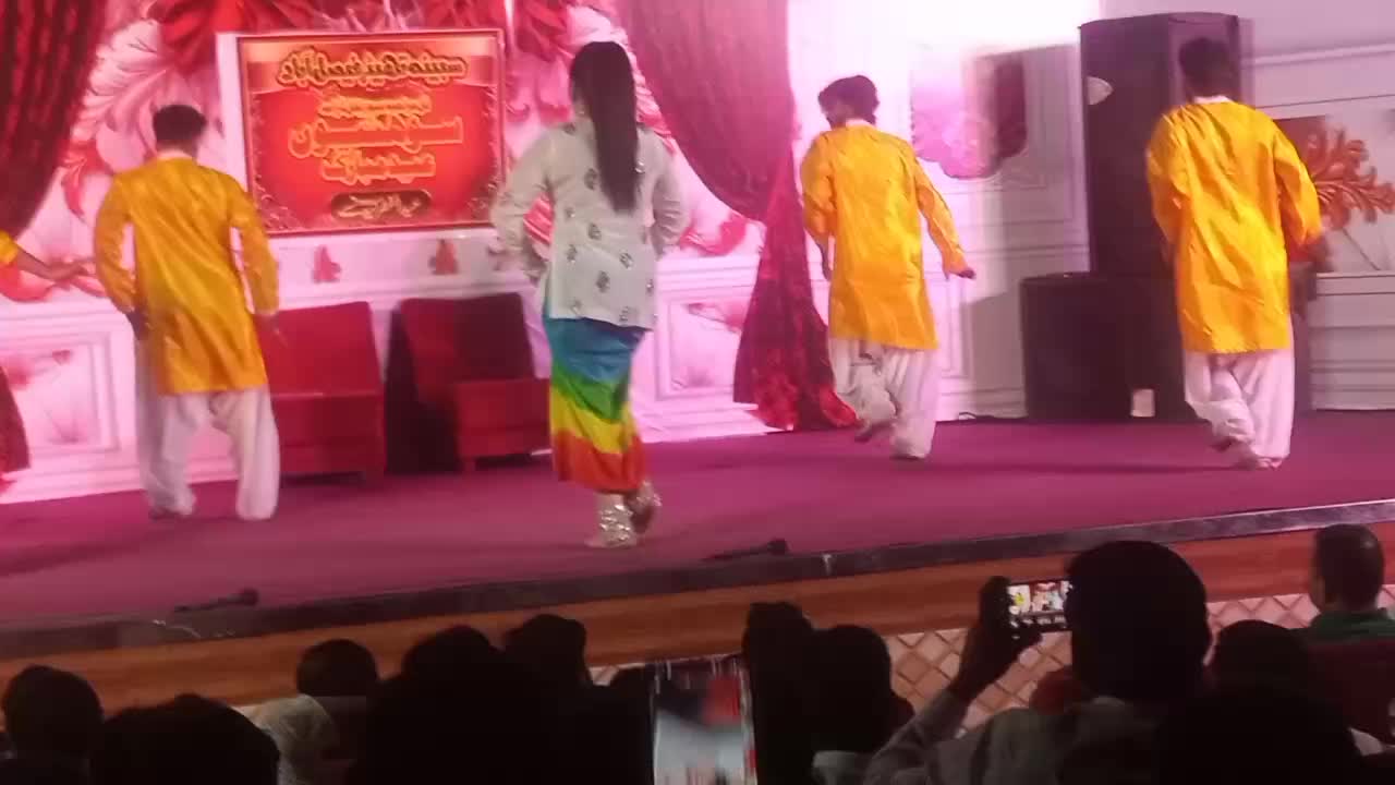 @Stage Mujra