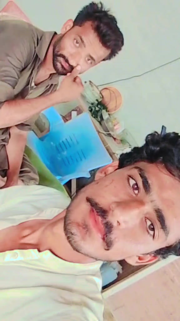 @lanjwani  222