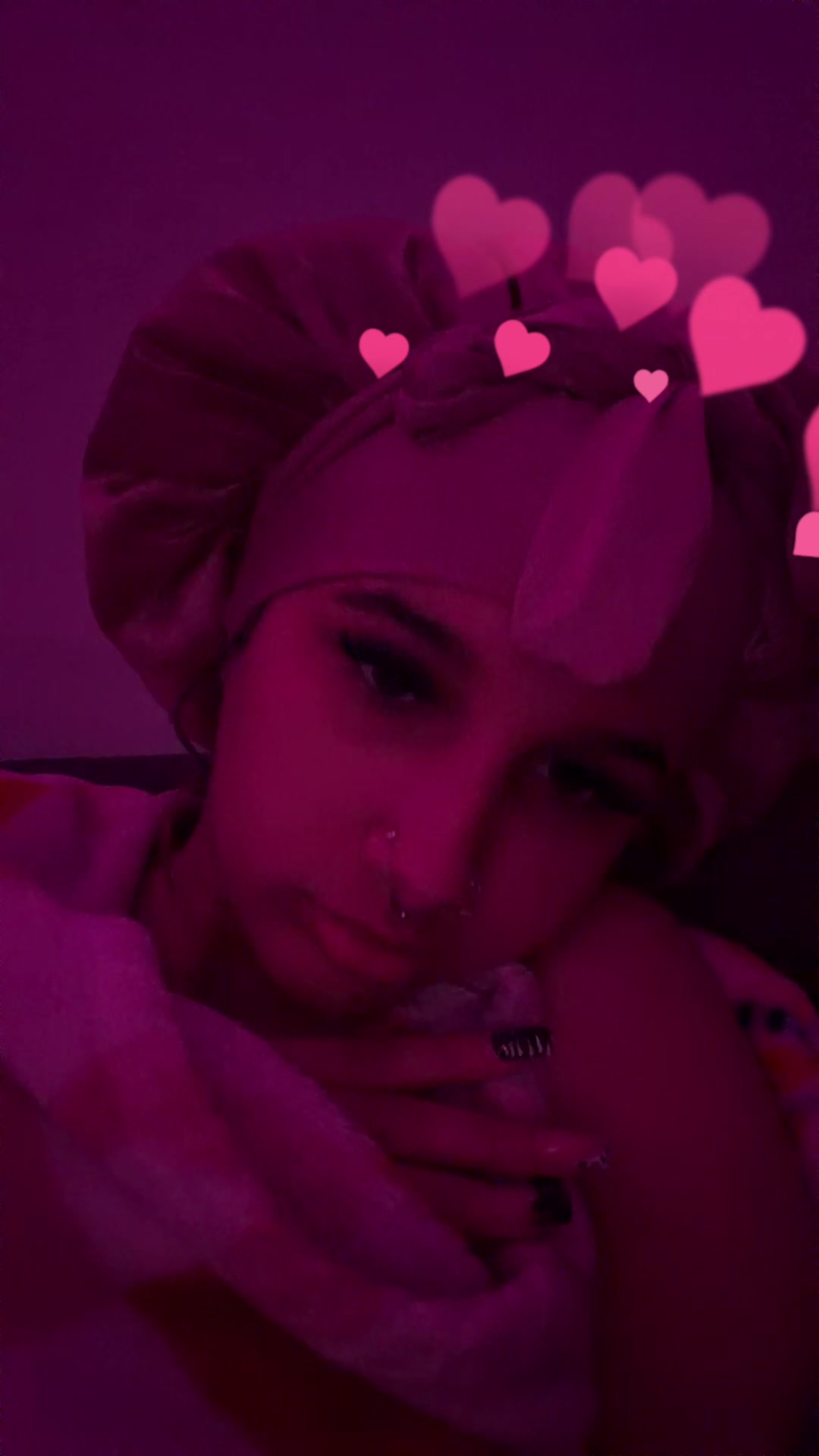 @👩🏽&zwj;❤️&zwj;💋&zwj;👨🏽