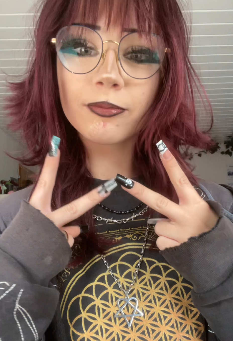 @💫vik🦦