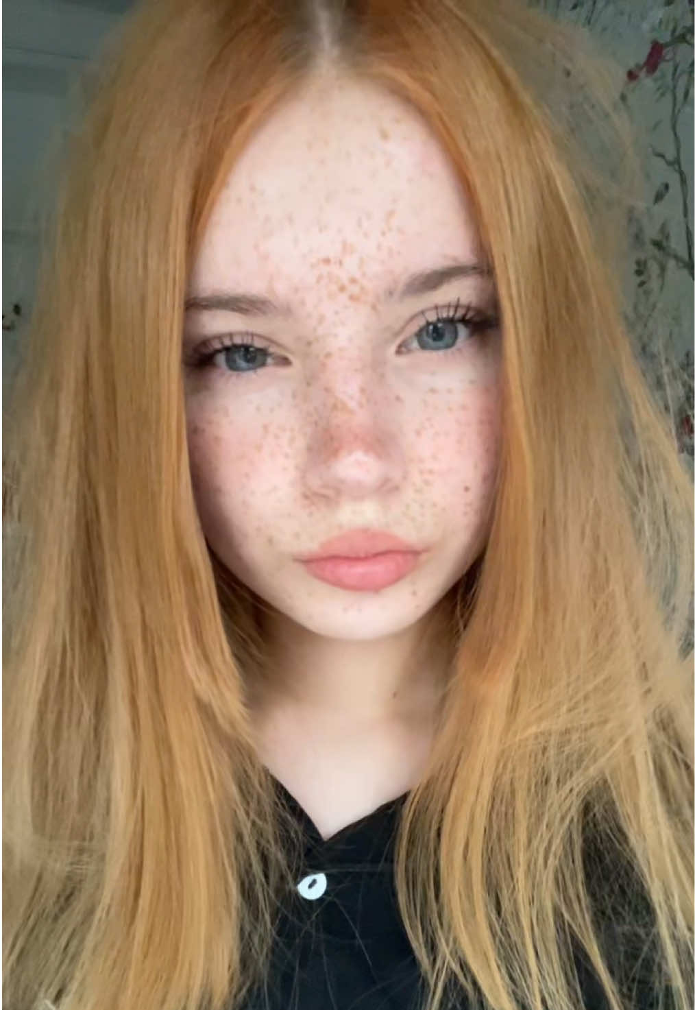 @Alice Sparkly🗡️