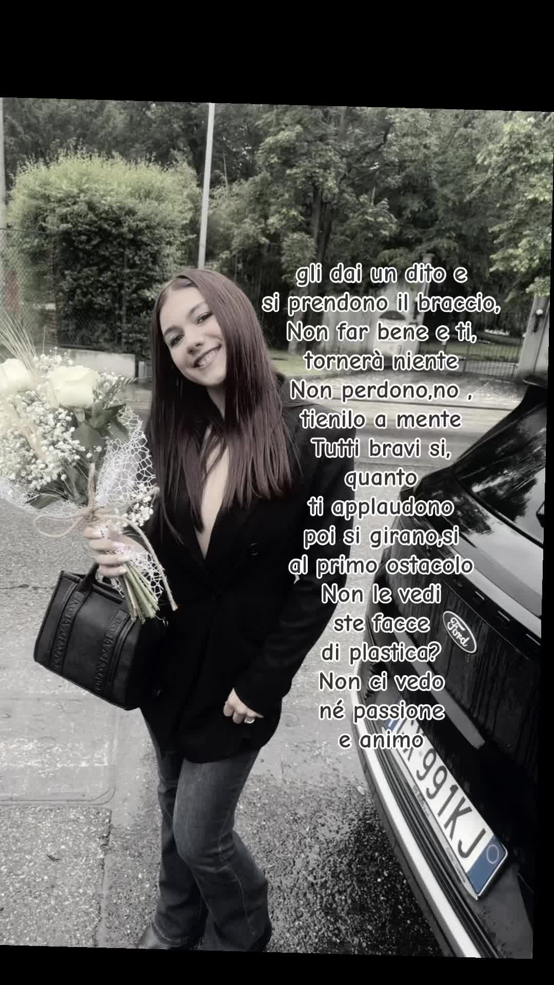 @nicole