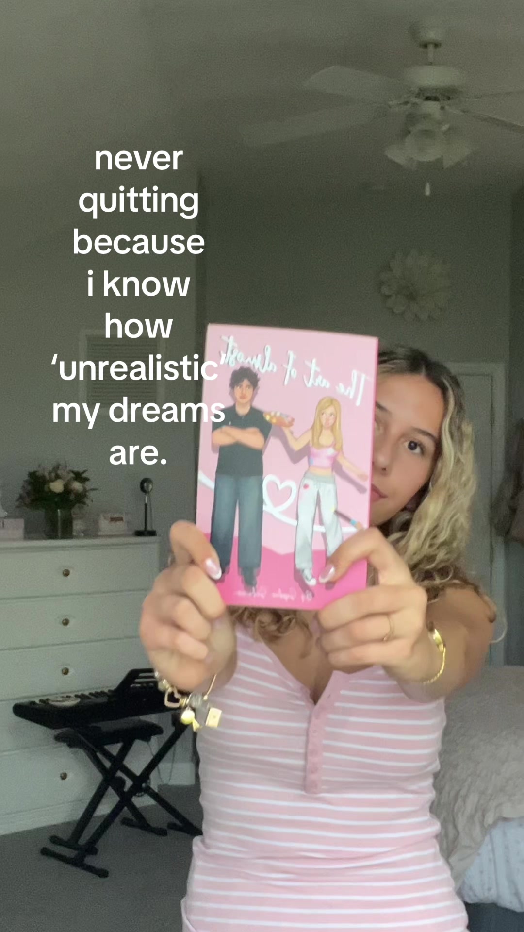 @Sophie Schweim | Author