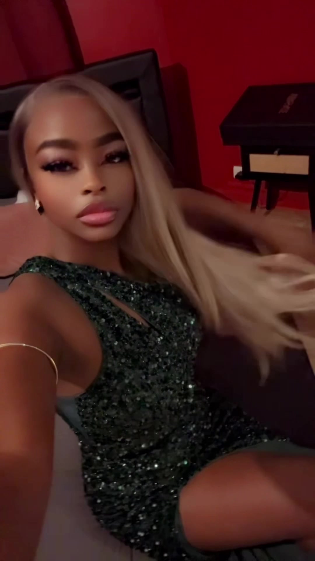 @fille unique 🇨🇬🇬🇶🇨🇵🇺🇸