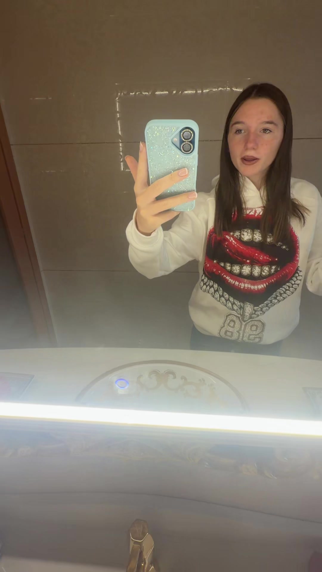 @Alessandra3