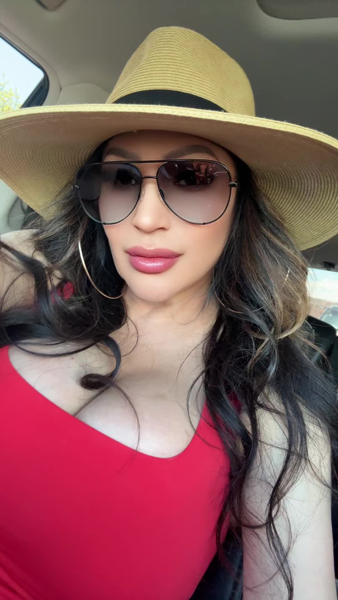 @Victoria Barrientos