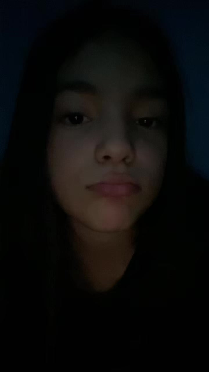 @Alis👩🏻👤