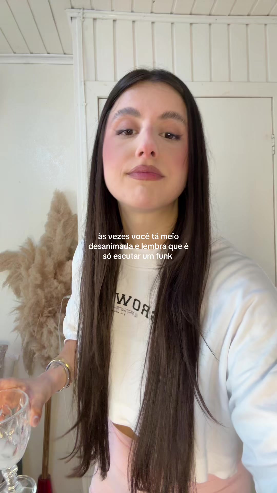 @natália