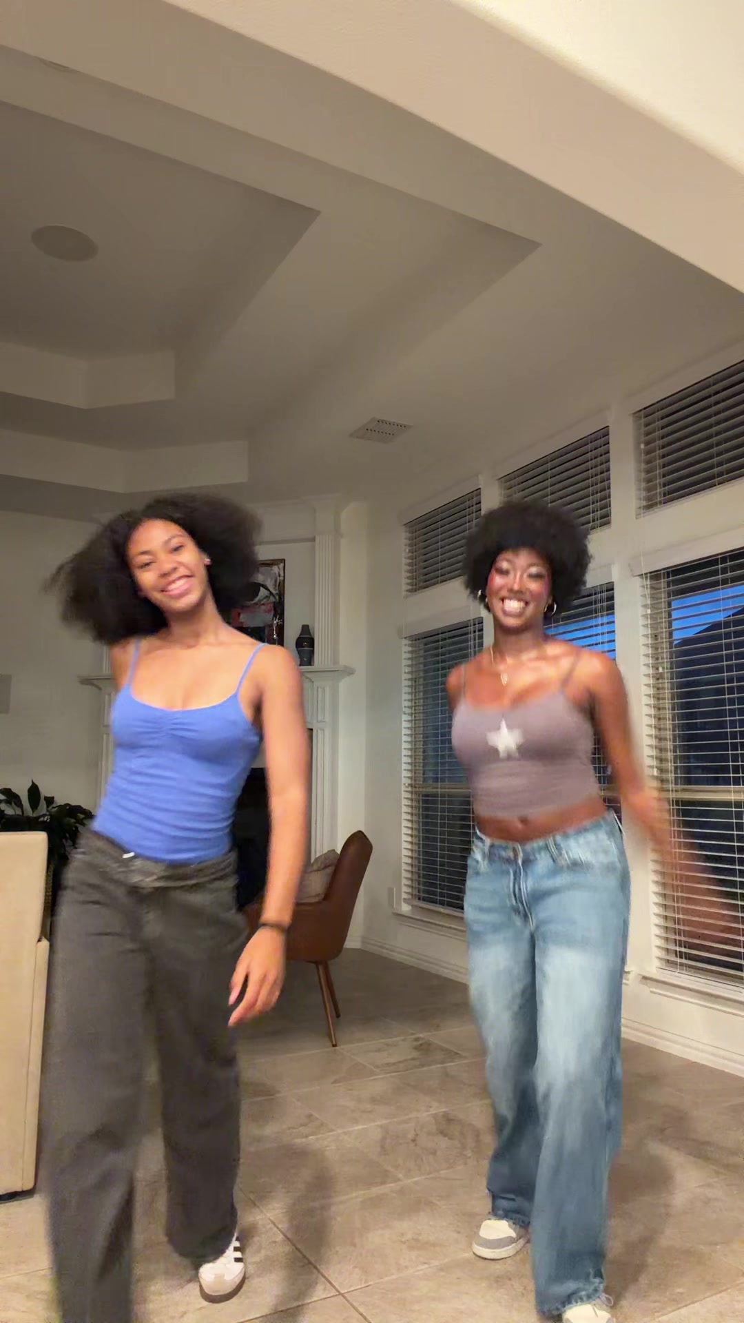 @dakota simone