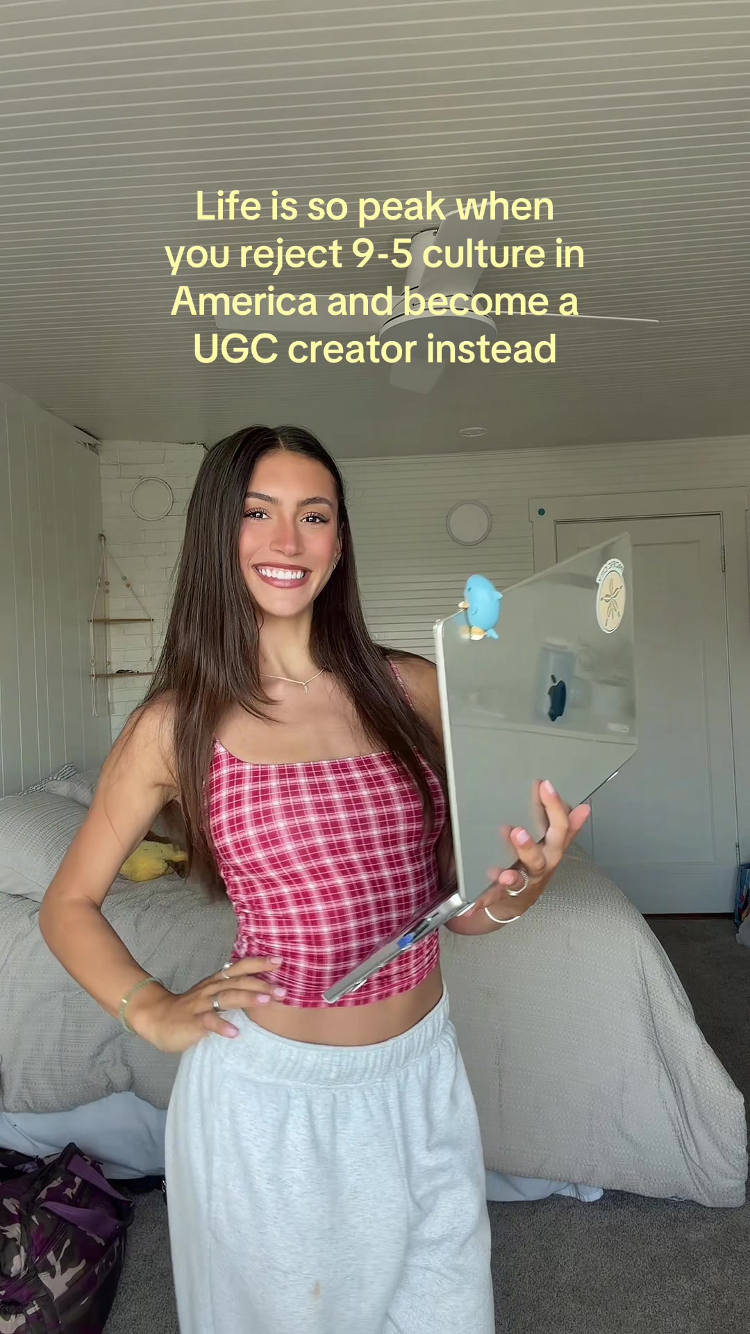 @Ella Skye | UGC