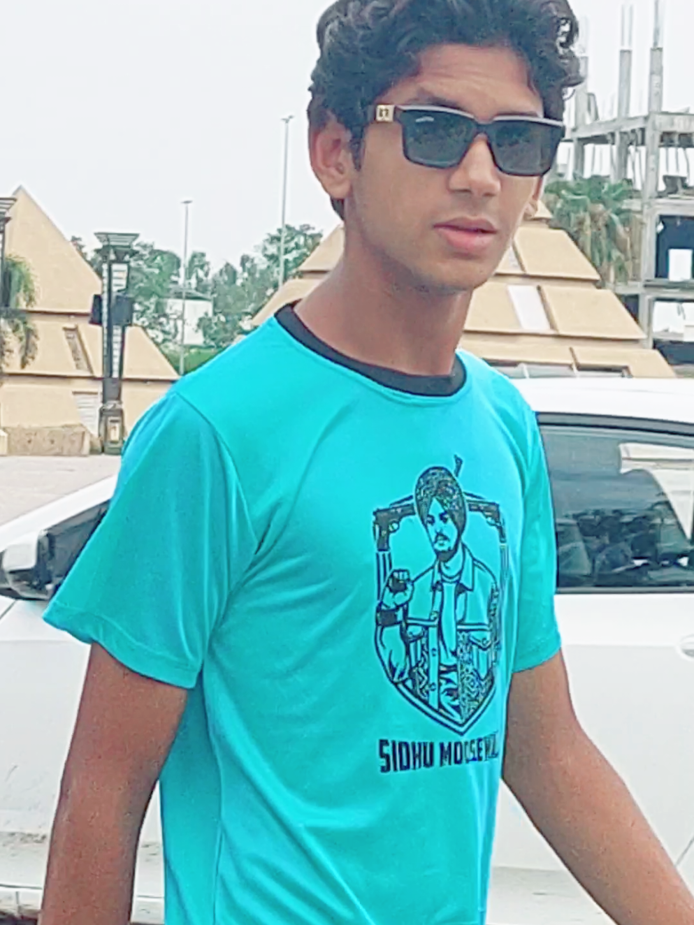 @Riaz Goree 433